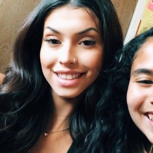 Meet your Posher, Eileen